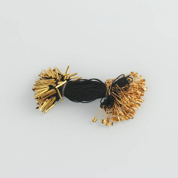 Hot Style Brooch Tag Pear-shaped Pear Large metal Safety Pins