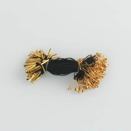 Hot Style Brooch Tag Pear-shaped Pear Large metal Safety Pins