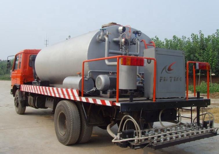 Road Construction Machinery Asphalt Distributor Bitumen Sprayer