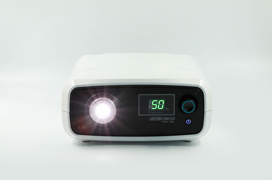 Hot Sell LED Cold Light Source for Ent Examination/Surgery/Medical Equipments