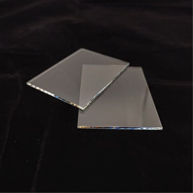 High Transparent Tempered Low Iron  1mm 1.1mm Ultra Clear Float Glass
