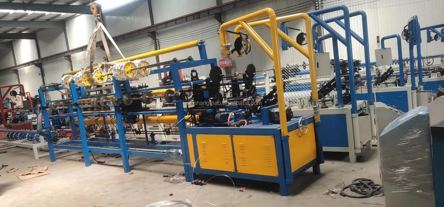 Semi automatic chain link fence machine free moulds