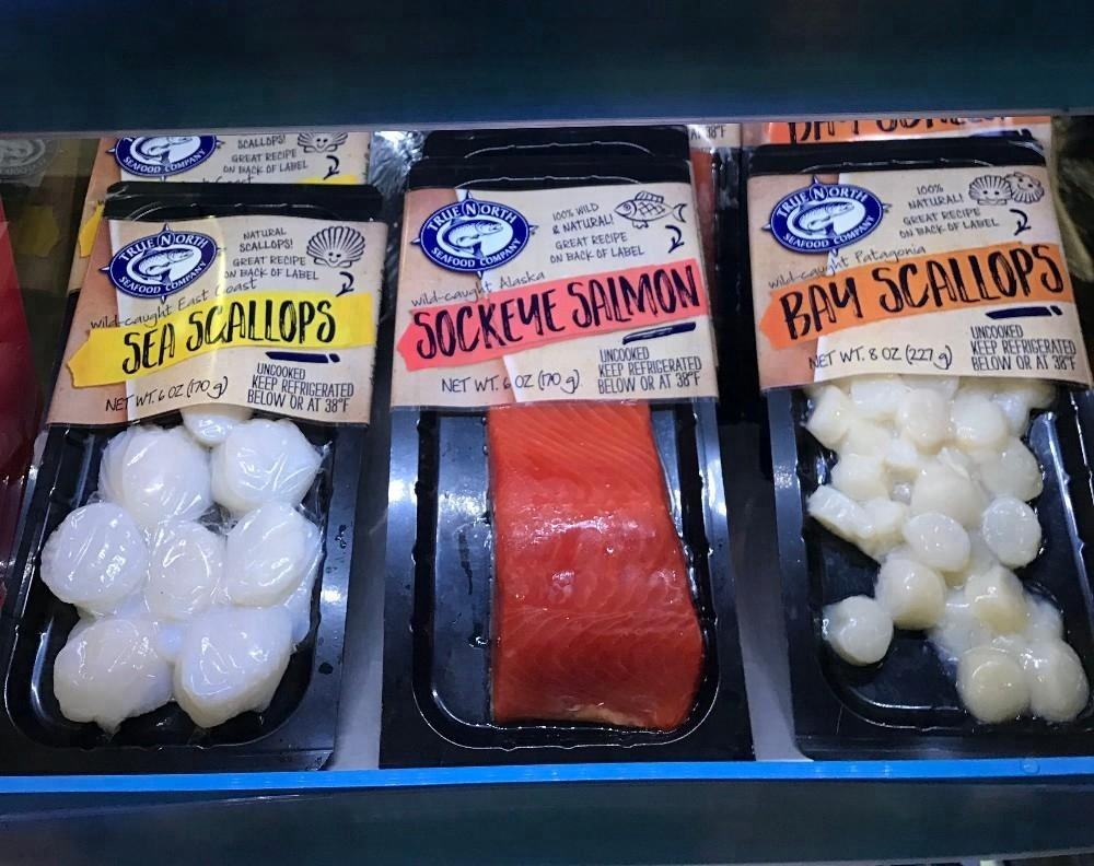 DH-LZT Seafood Fish Salmon Tuna Vacuum Packing Machine skin packing machine