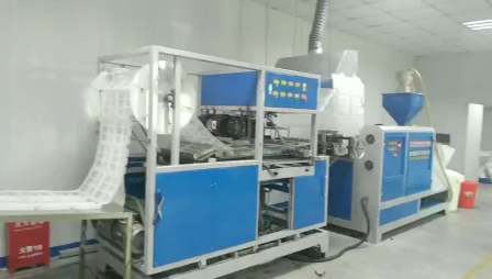 Vacuum Thermoforming Multilayer Fast Food Box Making Machine 380V 50HZ Baochuang Sustainable CE 18.5KW CN;FUJ 37 Kw PP,PS