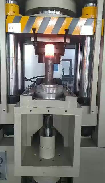 100 Ton  Four Columns hot Forging Hydraulic Press Machine