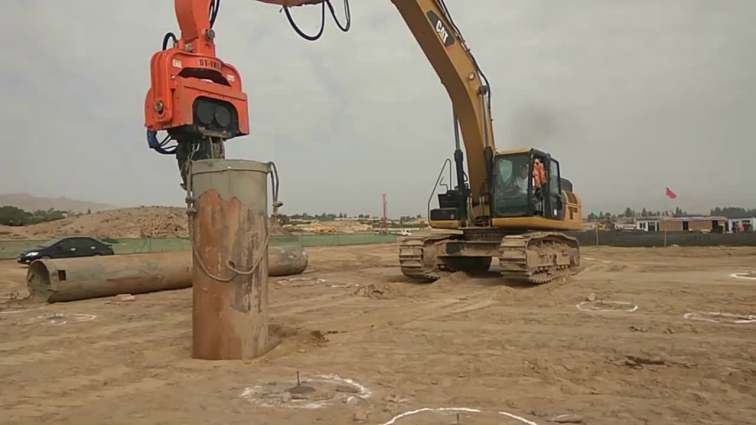 Hydraulic excavator equipment steel sheet pile driving machine excavator mounted pile driver