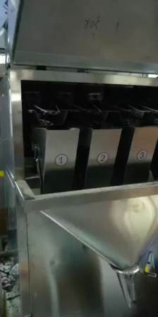 Small sugar pet food banana chips packaging machine price snack packing machine