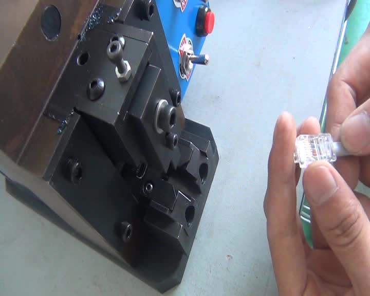 rj45 crimping tool /rj11  connector automatic crimping  machine