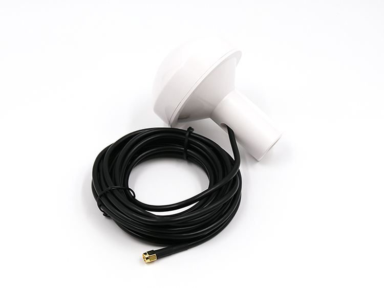 BEITIAN GNSS Antenna, 2.8V-5.0V, 5m RG58 Cable, SMA-J Connector, BDS GALILEO GLONASS GPS Antenna, BN-705AJ