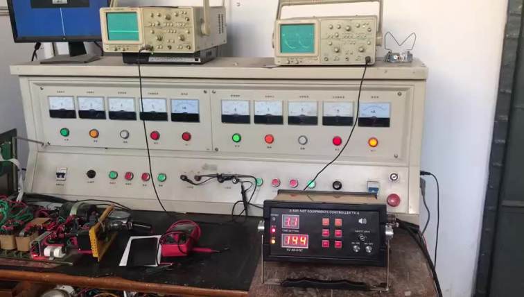 XXQ-2505 X-Ray Flaw Detector In Non Destructive Weld Inspection Testing Methods 250kv Generator