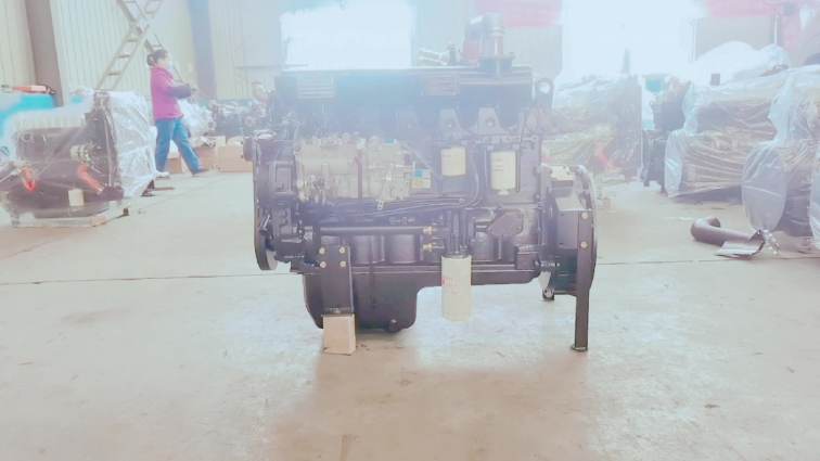 Factory price  121kw/165HP Ricardo series diesel engine R6105AZLD