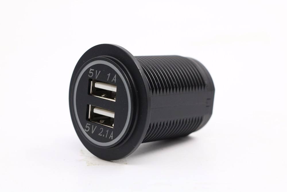 Metal Usb Car Charger 4.2A Quick Charger Other,mobile Phone 2 X USB CE ROHS 5V 1A YJ-DS2016-2 DC12-24V E-motorcycle Plastic
