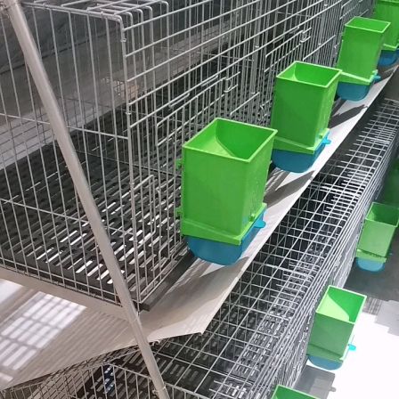 High-quality industrial breeding rabbit cages commercial industrial farm rabbit cage wire mesh animal cages
