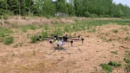 Wind-resistant anti-drift nozzle agricultural drone sprayer with gps