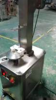 China Semi Automatic  Glass Bottle Aluminum  Capping Machine