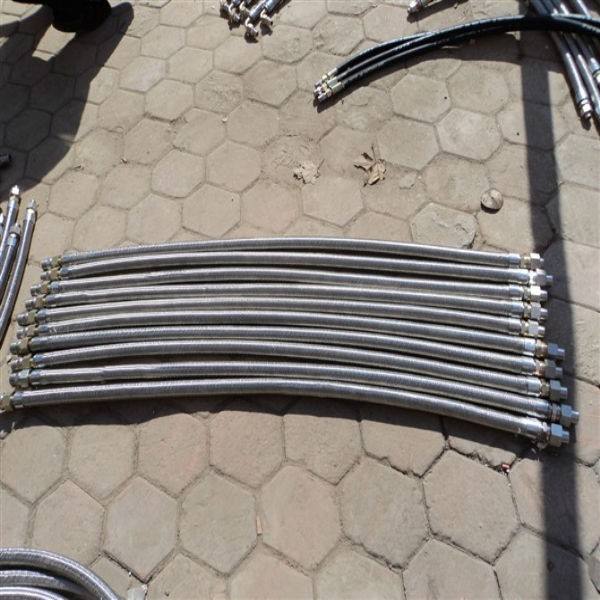 304 stainless steel metal hose wire braided corrugated hose high temperature and high pressure steam hose