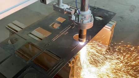 Portable CNC Plasme cutting machine, metal cutting machine Factory price for sale