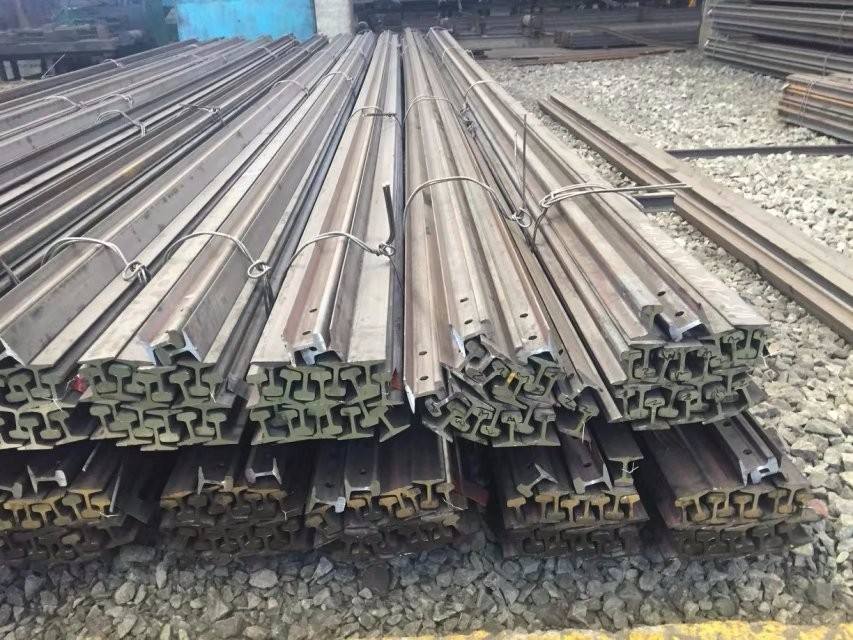 China Supplier Mine Rail 30kg Light Steel Rail