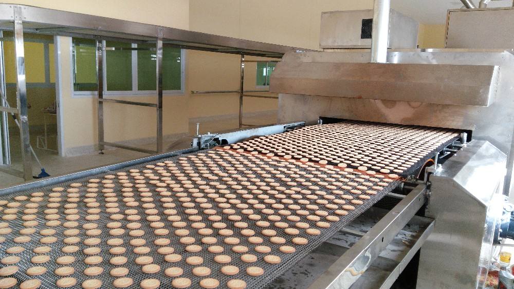 New automatic biscuit making machine for hard biscuit production line
