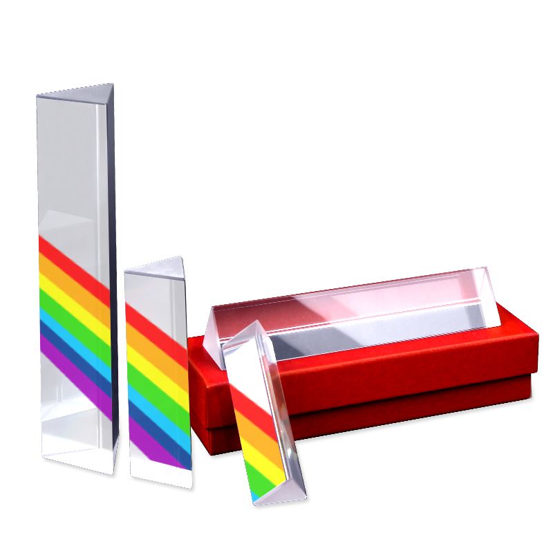 High temperature processing transparent glass triangular prism