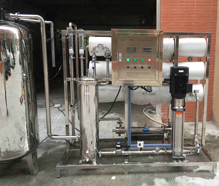 3000LPH best price FRP tank poultry farm drinking reverse osmosis equipment /water treatment equipment