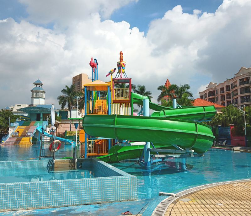 Outdoor children water park games commercial ocean style new medium fiberglass water playground slides for sale