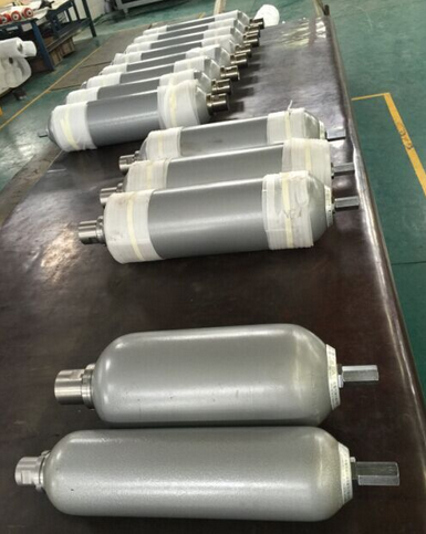 Factory price 1QT ASME high pressure storage reservoir bladder nitrogen accumulator shell
