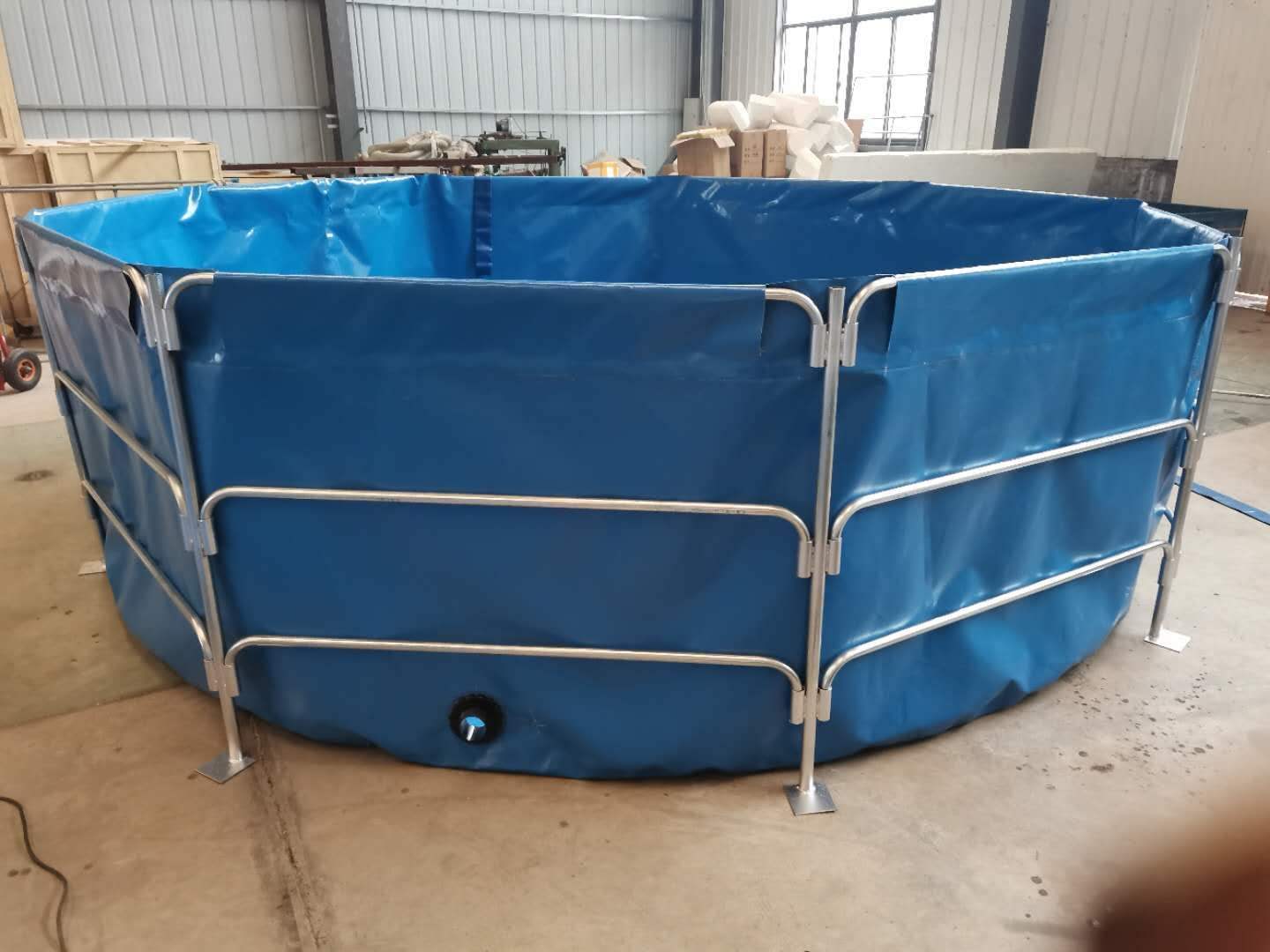 Custom 250 liter 4000 liters  25000 liter farming geomembrane system foldable pond pvc tarpaulin fish tank price