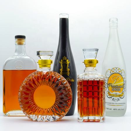 New Custom made  super flint glass bottles XO/brandy/whiskey/vodka glass bottle manufacture wholesale