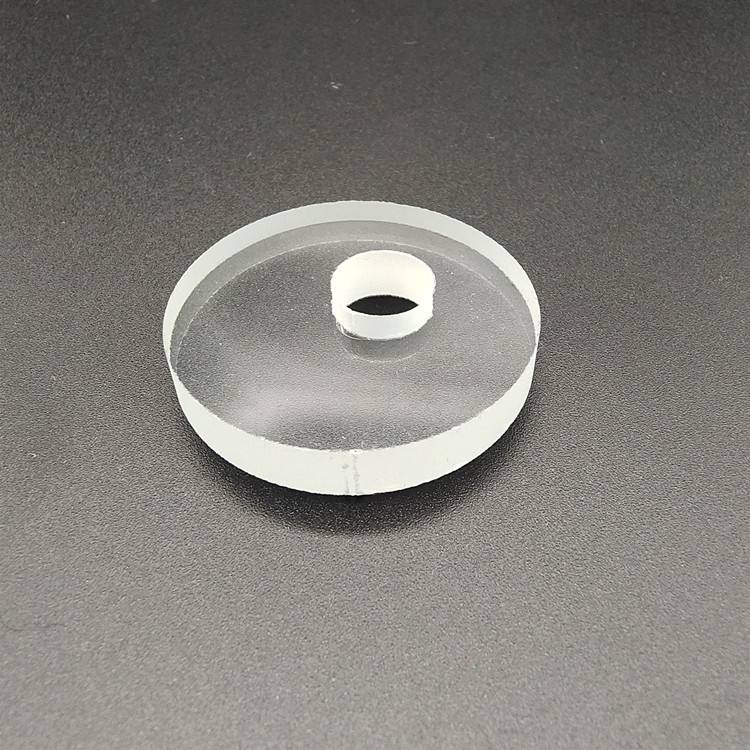 High Transmittance 6mm Ultra Clear Glass With Water Cutting Hole