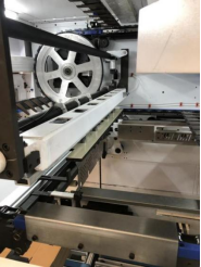 Fully Automatic Corrugated Paperboard Lead Edge Feeding FlatBed Die-Cutting Creasing Machine