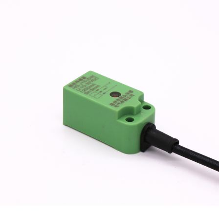 DINGGAN IC18F5DPC 5mm Proximity Sensor Switch 2m Cable PNP 3-Wire NO Normally Open inductive sensor