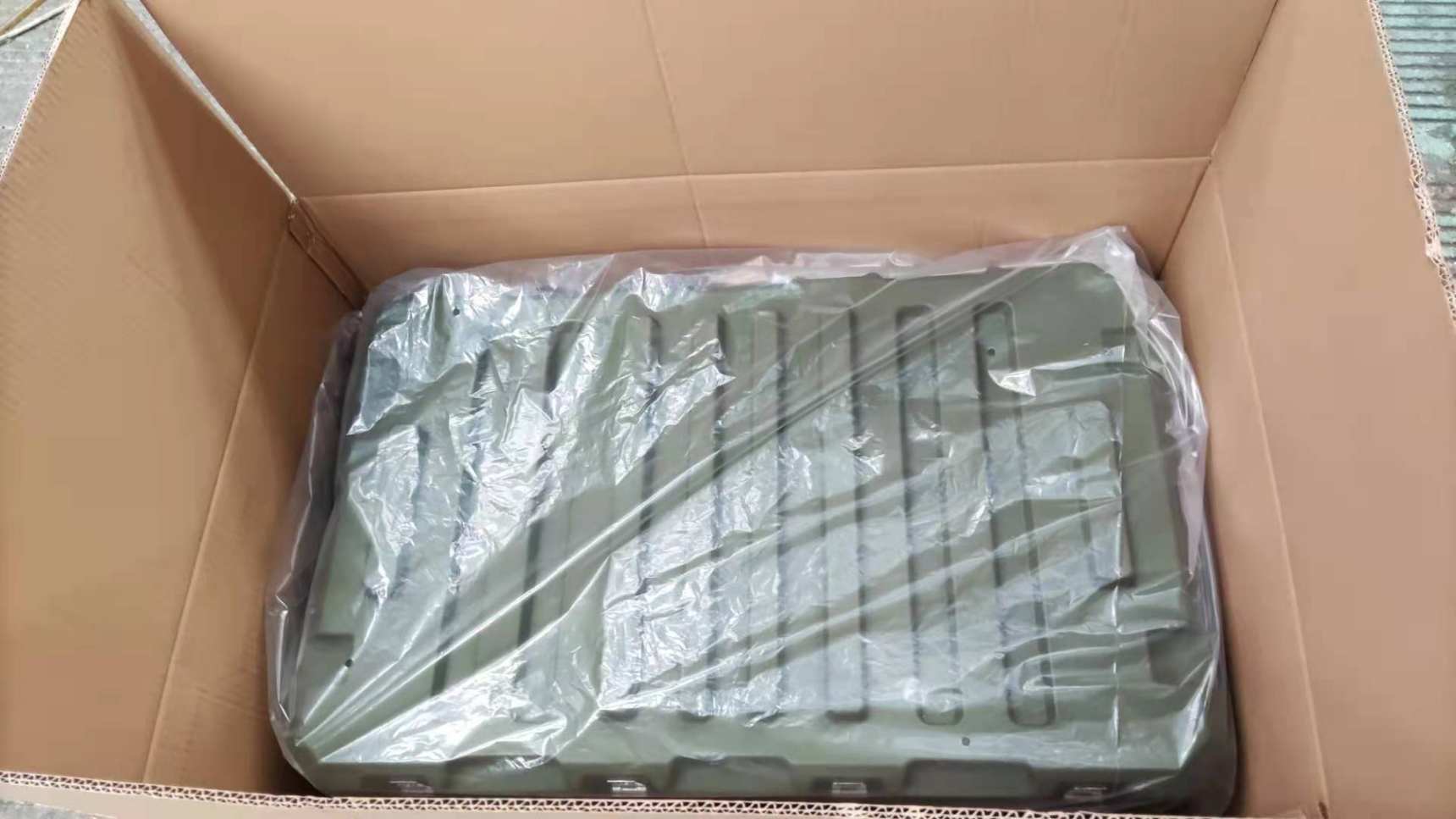 Hard plastic instrument military transport box rotomolded tool case large