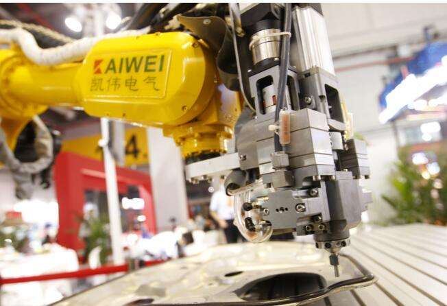 KW526 automatic production pu glue dispensing machine robot dispenser mechanical arm robot glue equipment pu foam gasket machine
