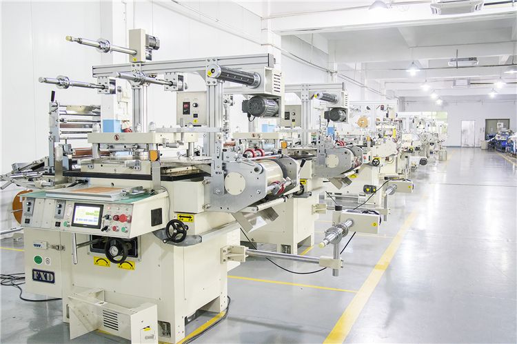 Professional Manufacturers Wholesale Automatic Electronic Small Hole Sleeve Die Cutting Machine