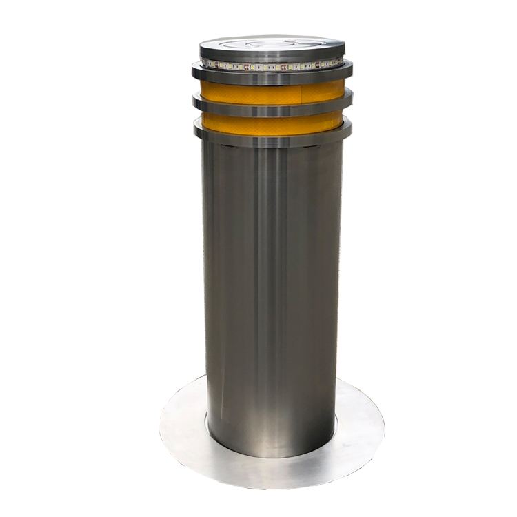 Hairline Finish SS304 SS316 Fixed Street Traffic Bollard With Hook for Chains Flexible Protection Road Bollards