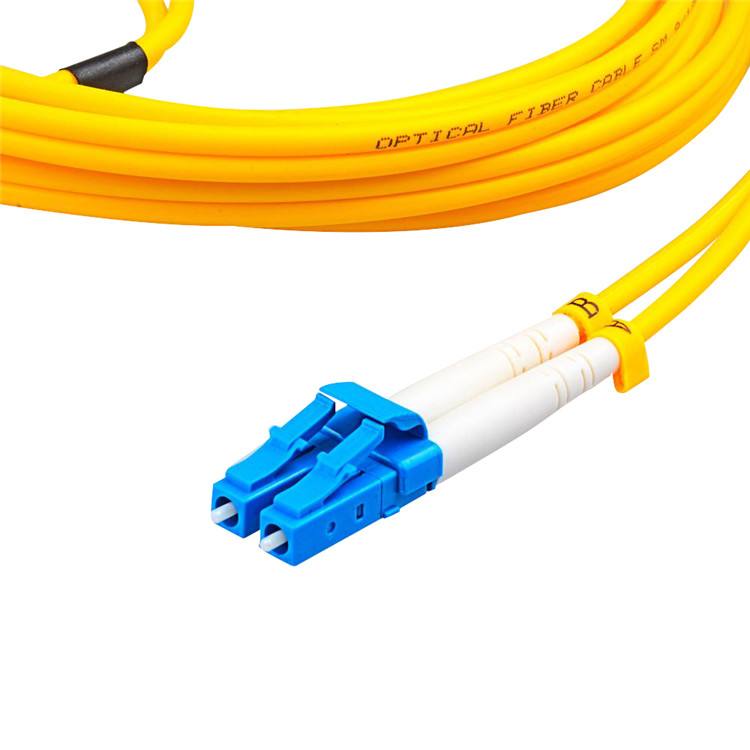 Communication Fiber Cable Fiber Optic Patch Cord Patch Cable With Sc Lc St Fc Connectors