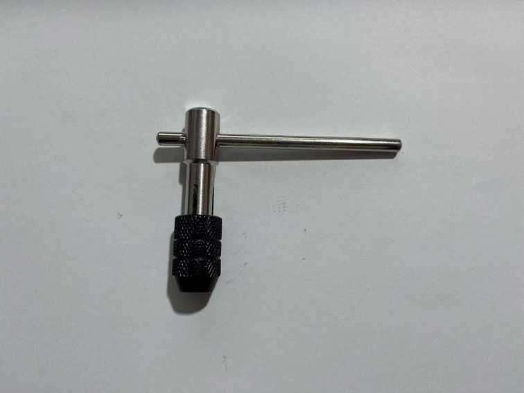 T-type tap chuck wrench