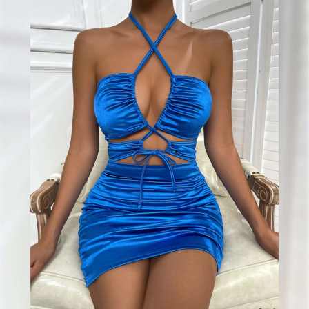 2022 European and American new women&#39;s sexy hollow out cross strap pleated buttock dress