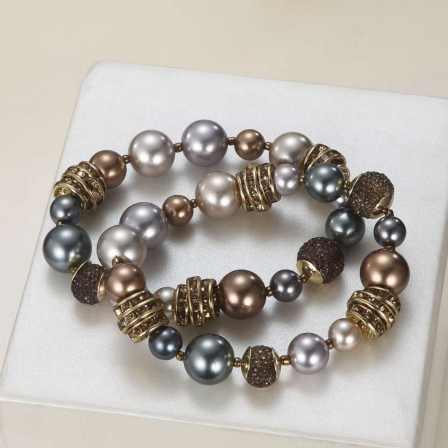 Crystal beads and pearl beaded bracelet bangle